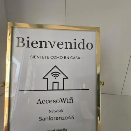 Roof - Vut4217as Apartment