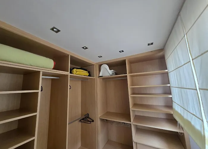 Apartment Roof - Vut4217as